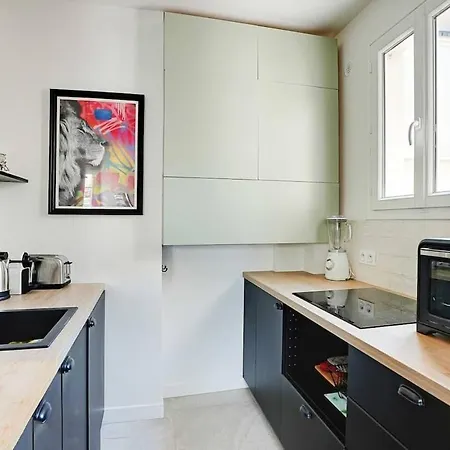 Beau T2 Avec Balcon Montmartre Apartament Paryż